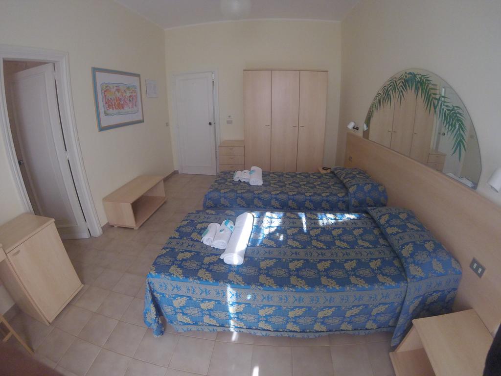 Hotel Riviera อาลเกโร ภายนอก รูปภาพ
