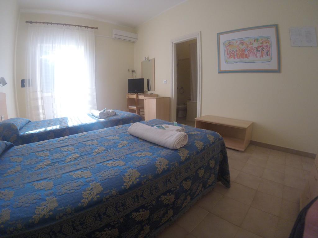 Hotel Riviera อาลเกโร ภายนอก รูปภาพ